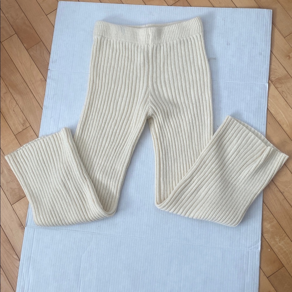 FLARED RIB-KNIT PANTS IN CREAM SIZE MEDIUM
